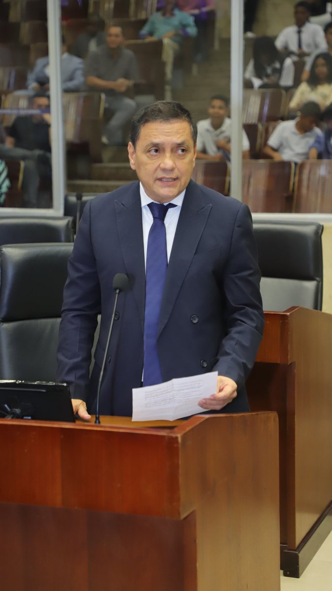 ¡Feliz viernes! 

Seguimos trabajando con el corazón puesto en Arraiján.💪🏽