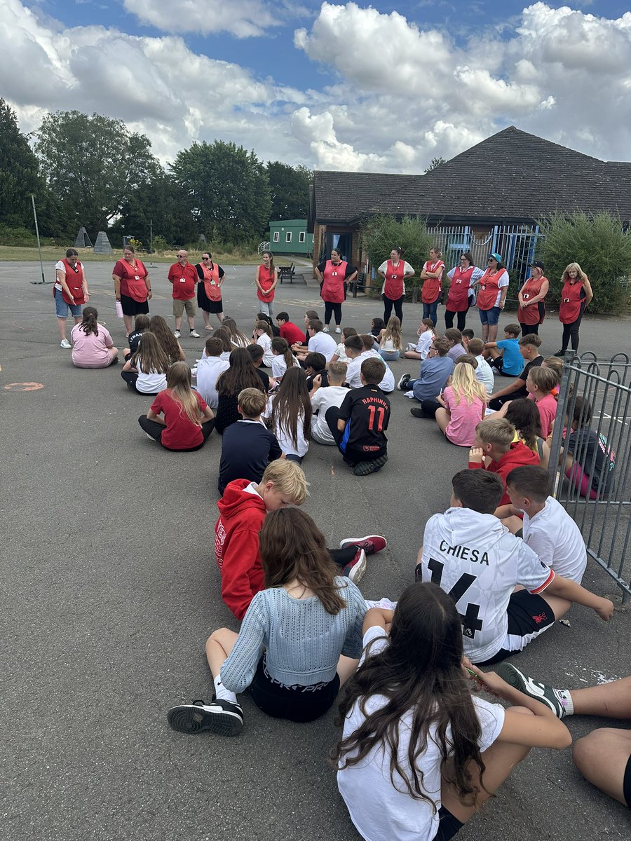 Mrs Petch (@mrspetchy6) on Twitter photo Thank you <a href="/traceyann77/">Tracey Pritchard</a> and team for the sweets you gave Y6 following your final lunchtime with them! 🍬 🍭 🍫 <a href="/BoothferryPS/">Boothferry Primary #weareBoothferry</a> Thank you <a href="/traceyann77/">Tracey Pritchard</a> and team for the sweets you gave Y6 following your final lunchtime with them! 🍬 🍭 🍫 <a href="/BoothferryPS/">Boothferry Primary #weareBoothferry</a>