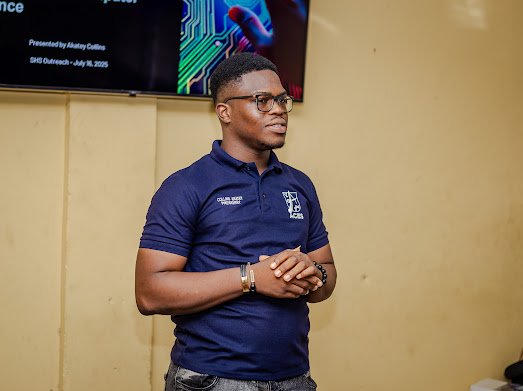 AcesKnust's tweet image. Just wrapped up an epic educational visit to Asanteman SHS ๐ฅโ
Our President Akatey Collins crushed it with an insightful presentation on Computer Engineering - benefits, opportunities & more ๐ค๐ก
Massive outreach, massive impact ๐ #ComputerEngineering #STEMeducation