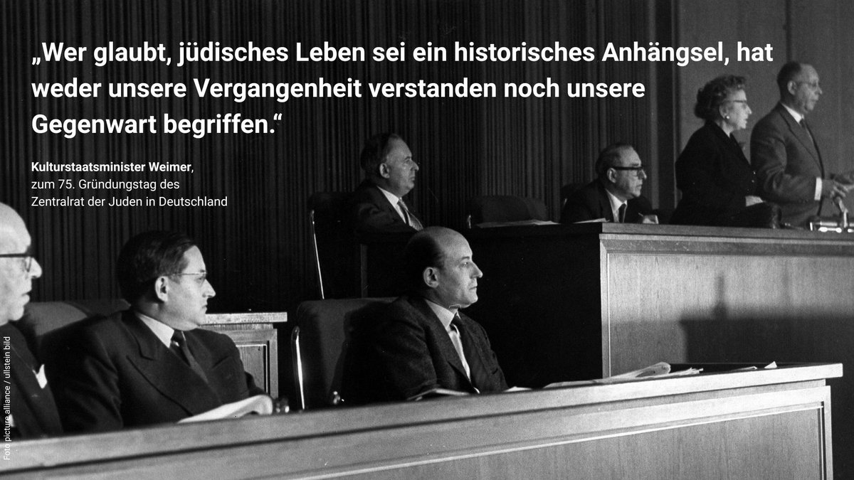 BundesKultur's tweet image. 75 Jahre Zentralrat der Juden – ein Wunder der deutschen Geschichte, das uns verpflichtet.
„Wer jüdisches Leben in Deutschland angreift, greift unsere Republik an. Wer es schützt, schützt unsere Freiheit.“
- Kulturstaatsminister Wolfram Weimer