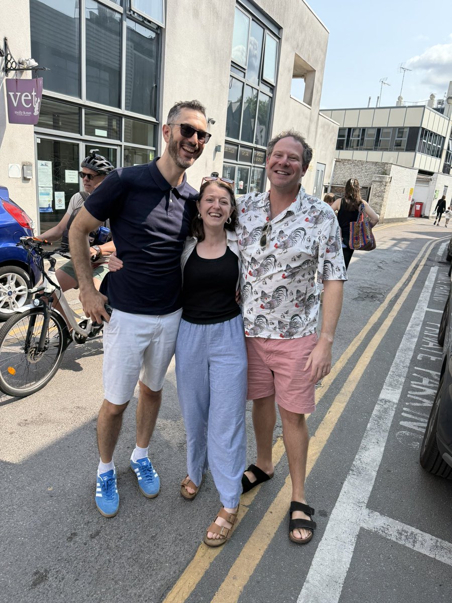 Arion is back from Oz for a Summer holiday - so we took the opportunity this week to leave our microphones at home, and meet up in actual REAL LIFE! 

(Fun fact: we had fish and chips in a coaching inn which has existed on the present site since 1688. HISTORY NEVER RESTS).