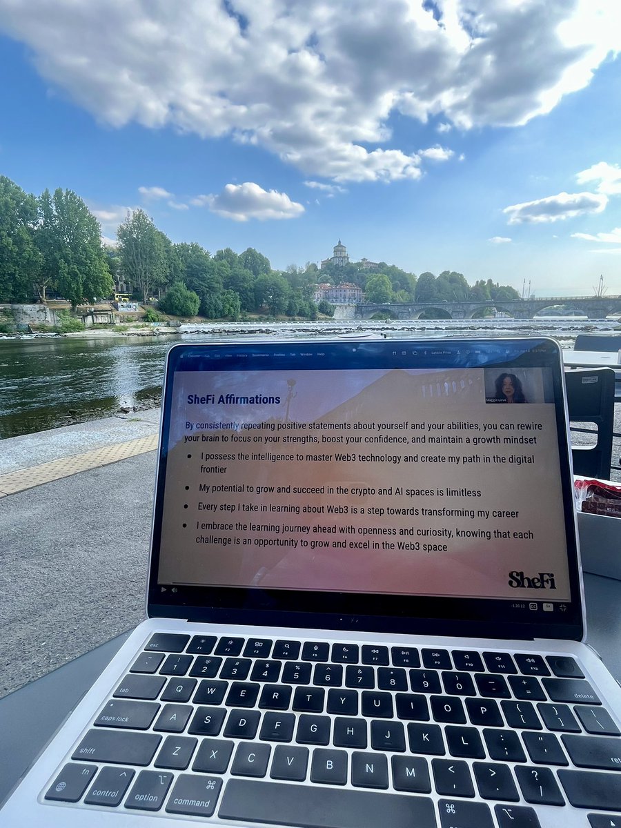 letispires's tweet image. friday with a view, learning more and more about blockchain with @shefiorg. and loving the journey✨