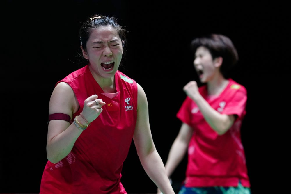 18日进行的2025年日本羽毛球公开赛四分之一决赛中，石宇奇、王祉怡晋级四强，国羽女双和混双组合均高歌猛进，男双全军覆没。