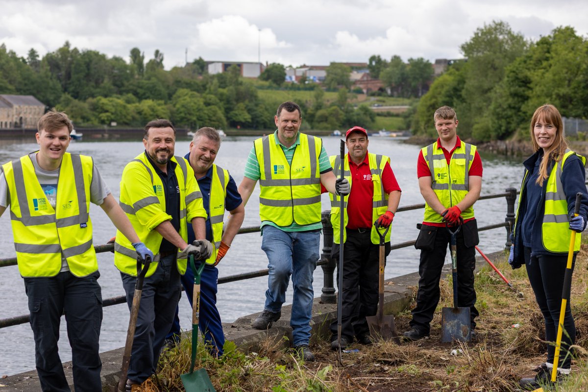 WatesGroup's tweet image. Recently, over 350 colleagues dedicated more than 2,000 hours to grassroots initiatives across the UK as part of our Community & Conservation Month to make a real difference.
Learn more: eu1.hubs.ly/H0lS5h00
#WatesSocialValue #CommunityAndConservation #SocialValue