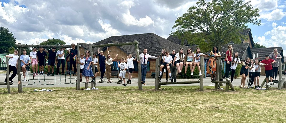 Mrs Petch (@mrspetchy6) on Twitter photo ⭐️ Class of 2025 ⭐️
What a year!
So many memories😀
Have a brilliant summer before starting your high school adventure.
<a href="/BoothferryPS/">Boothferry Primary #weareBoothferry</a> <a href="/MrCapewell77/">Mr Capewell</a> <a href="/LescinskaAija/">Aija Lescinska</a> <a href="/MrsLewi11961917/">Mrs Lewis</a> ⭐️ Class of 2025 ⭐️
What a year!
So many memories😀
Have a brilliant summer before starting your high school adventure.
<a href="/BoothferryPS/">Boothferry Primary #weareBoothferry</a> <a href="/MrCapewell77/">Mr Capewell</a> <a href="/LescinskaAija/">Aija Lescinska</a> <a href="/MrsLewi11961917/">Mrs Lewis</a>