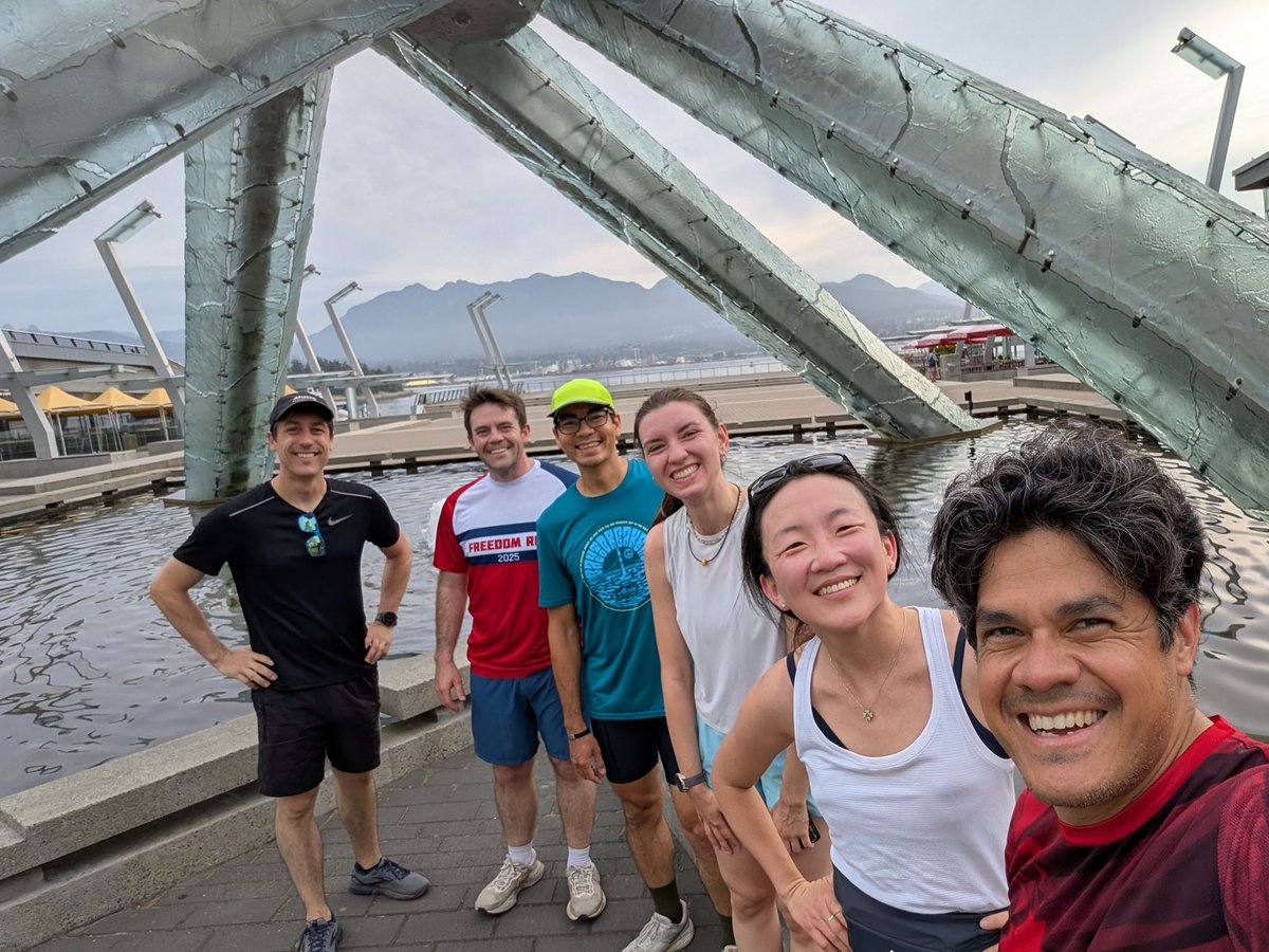pcastr's tweet image. Last #runconference at #ICML2025 (at least for me).
Was great running with new and old friends this week, and looking forward to another set of runs at @RL_Conference in August!