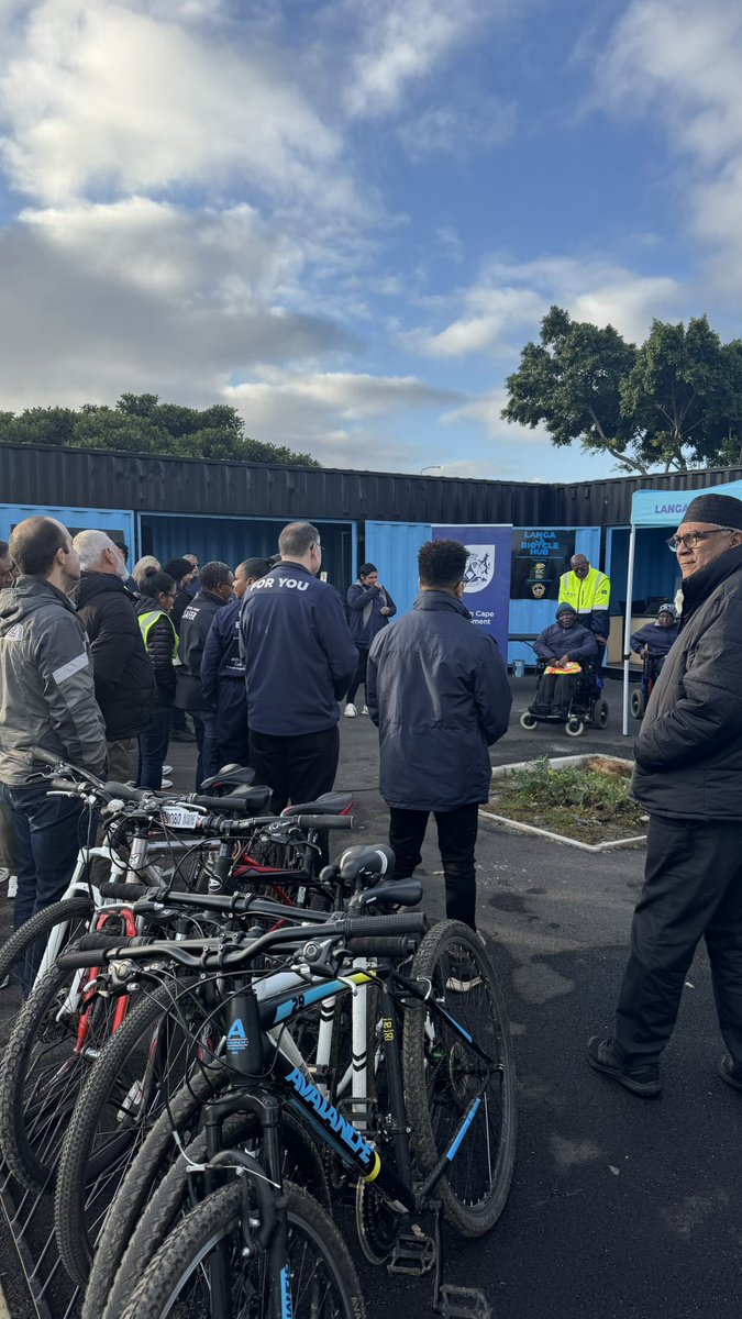 IsaacSileku's tweet image. ๐ฒ Empowering Community Safety in Langa!
As part of our Mandela Day commitment to community upliftment, we handed over safety regalia to the Langa Neighbourhood Watch at the Bicycle Hub, supporting those who protect and serve every day. Visibility saves lives! ๐ค๐ฝ
#MandelaDay2025