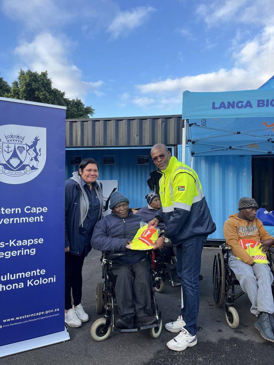 IsaacSileku's tweet image. ๐ฒ Empowering Community Safety in Langa!
As part of our Mandela Day commitment to community upliftment, we handed over safety regalia to the Langa Neighbourhood Watch at the Bicycle Hub, supporting those who protect and serve every day. Visibility saves lives! ๐ค๐ฝ
#MandelaDay2025