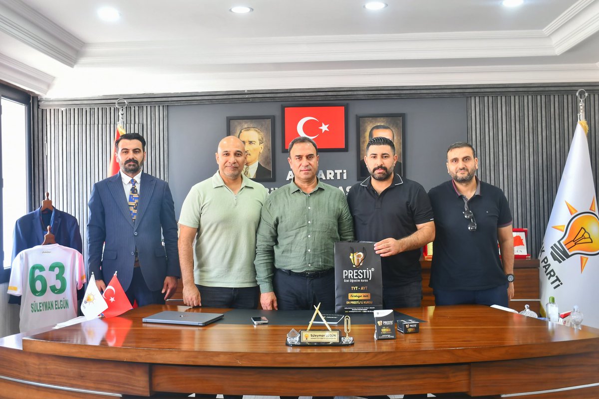 Prestij Dershanesi Kurumları kurucu ortaklarından Av. Osman Çelik ve Murat Bayındır hoca, İlçe Başkanımız <a href="/ElgunSuleyman/">Suleyman Elgün 🇹🇷🌹</a> ’ü ziyaret etti.

Çalışmalarında başarılar diler, nazik ziyaretlerinden ötürü kendilerine teşekkür ediyoruz.

<a href="/abuyukgumus/">Ahmet Büyükgümüş</a> <a href="/hakanaksu058/">Hakan AKSU 🇹🇷</a> <a href="/farukaytek/">Faruk Aytek</a>