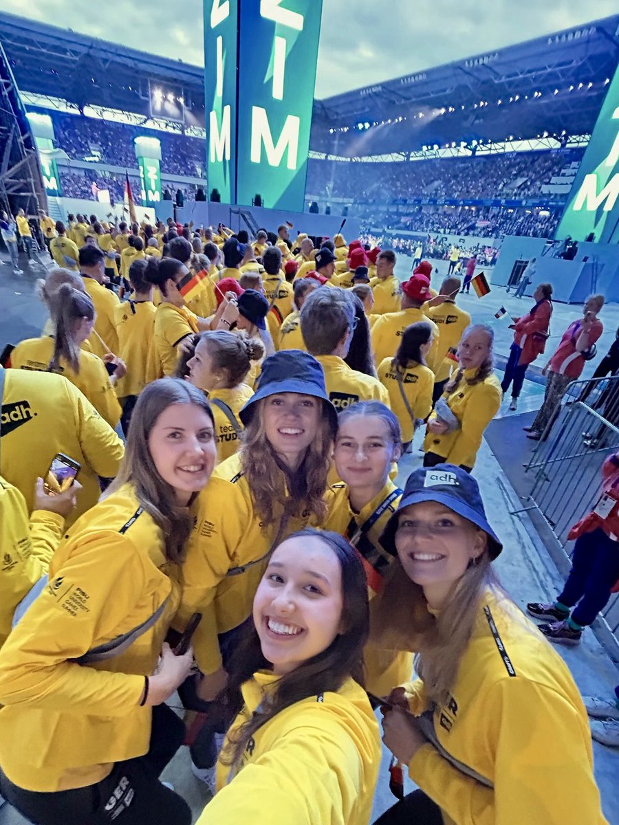 albaberlin's tweet image. Grüße von den World University Games 🎓🌍
Heute geht‘s für Nina Rosemeyer und die DBB-Auswahl los!
Schedule:
Fr., 18. Juli, 20.00 Uhr 🆚 USA
Sa., 19. Juli, 14.30 Uhr 🆚 Polen
So., 20. Juli, 14.30 Uhr 🆚 Chinesisch Taipeh
📺 fisu.tv und sportschau.de