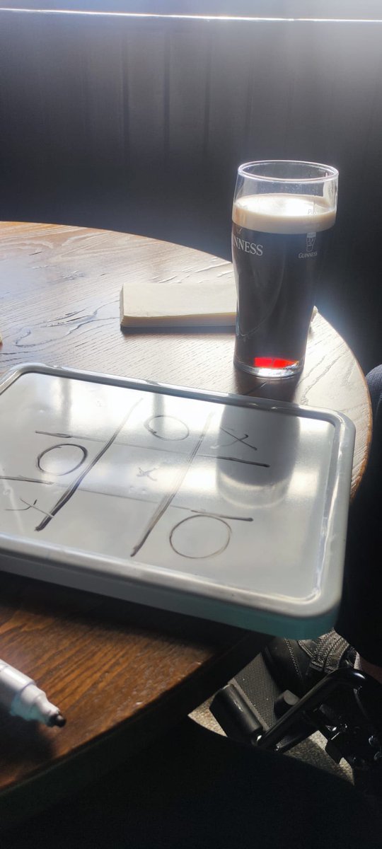 RaH_chi_bog's tweet photo. Rolling into the weekend with a pint of Guinness and a game of noughts and crosses. 🍻 ❌ ⭕ 

The client said with the biggest smile on his face
 "It was definitely worth coming out today."🧡 

This is what makes this all so rewarding, bringing such joy to our clients' faces.🧡 https://t.co/CV2dPl0G9j
