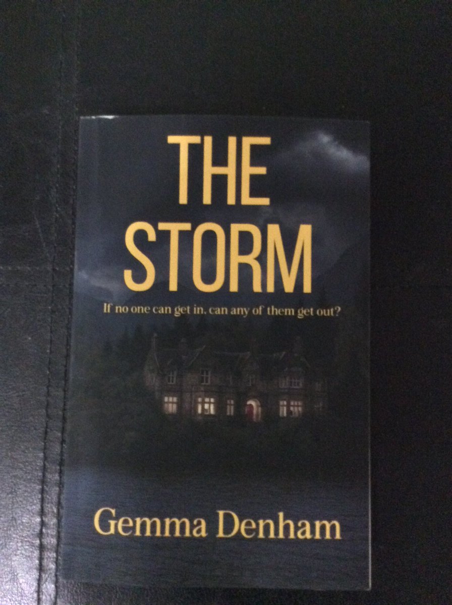TregollsC's tweet image. After yesterdays reading and talk by @gemmaEdenham this arrived today and already requests to read it are building up
#Cornwall @The_CWA #harrogate @TraceyT80651091