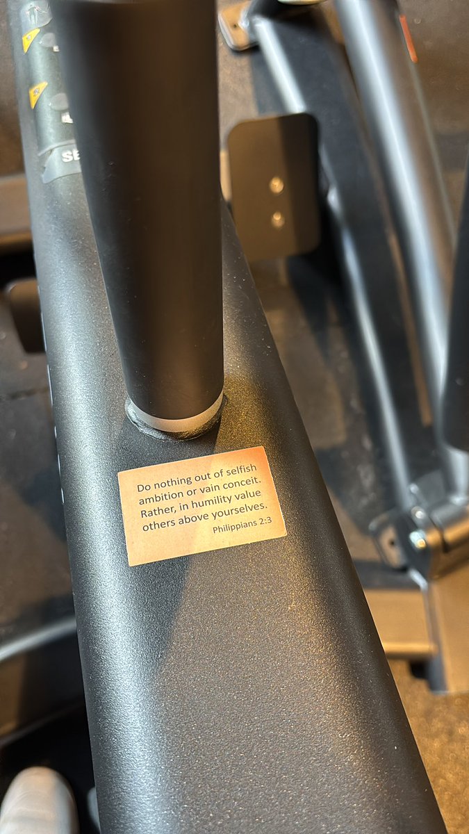 Als jouw sportschool geen bijbelstickers op de machines heeft zitten, wat voor sportschool heb je dan?