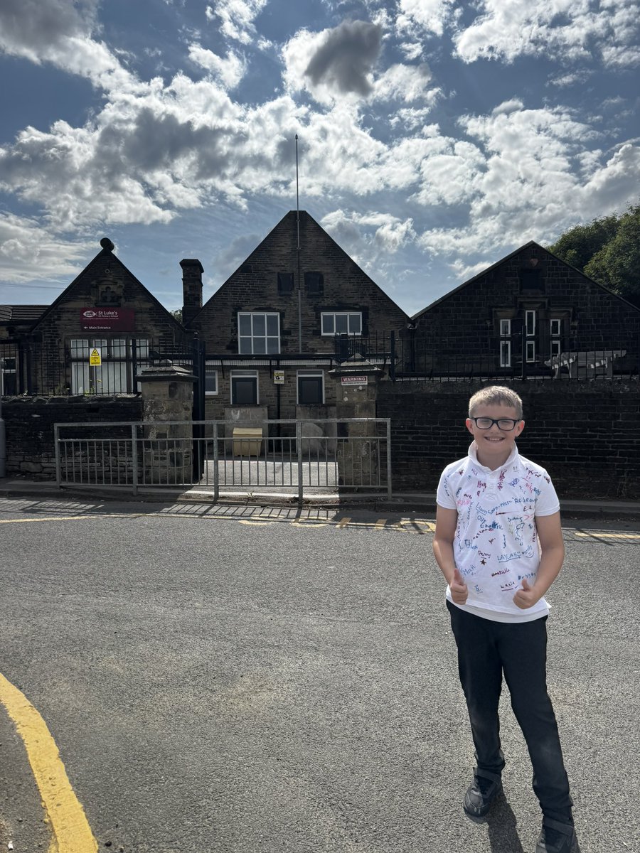 Kazza_belle's tweet image. And so that's it - I am no longer the mum of a primary aged kid!! He cannot wait to start @ImmanuelBD10 in Sept 😍