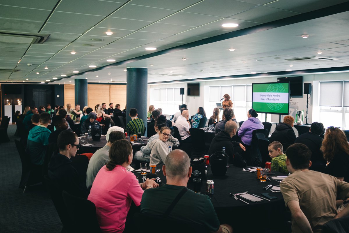 FoundationCFC's tweet image. 😊🙌 Huge thanks to @bigbemz1, @tomboyd02 and everyone who joined us for our @CashBackScot Celebration event yesterday!

It marked the end of weeks of dedication, all focused on empowering young people in their personal growth ✊

#CB4C ⚽️