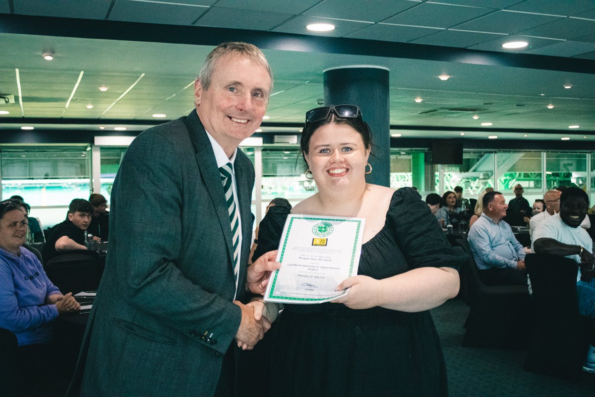 FoundationCFC's tweet image. 😊🙌 Huge thanks to @bigbemz1, @tomboyd02 and everyone who joined us for our @CashBackScot Celebration event yesterday!

It marked the end of weeks of dedication, all focused on empowering young people in their personal growth ✊

#CB4C ⚽️