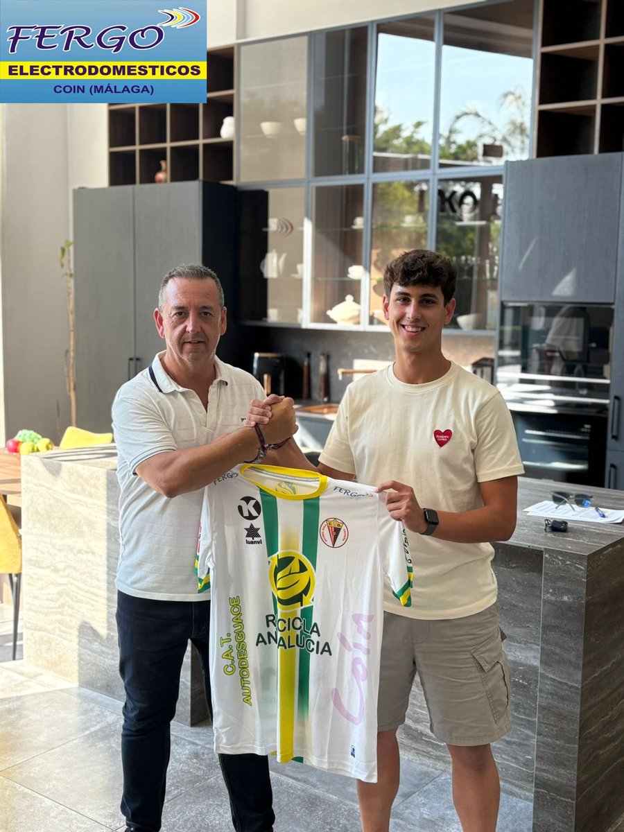 RENOVACIÓN‼️

David Aguilar, jugador canterano que renueva un año más.
Con ganas de demostrar su valía y ayudar al equipo para hacer una buena temporada.

¡¡A por todas!! 👏🏻🤝🏻✍🏻

💛🖤⚽️