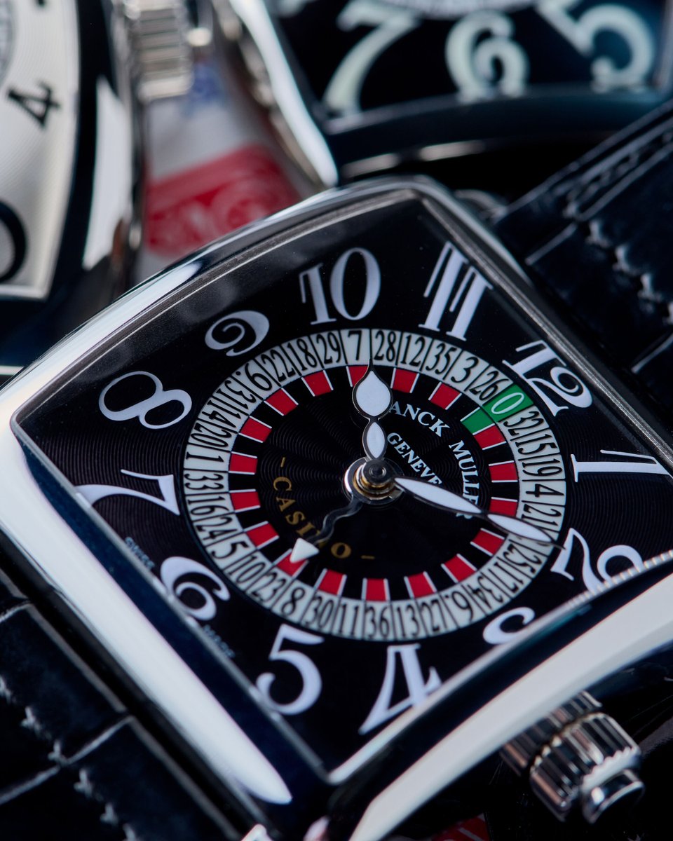 EuropeanWatchCo's tweet image. 🎰 Place your bets…on your wrist. 🎰

The Franck Muller Cintrée Curvex Vegas Roulette isn’t just a watch - it’s a game of chance you can wear! The model features a fully functional roulette wheel activated with a satisfying click of the pusher set into the crown. Spin the wheel…