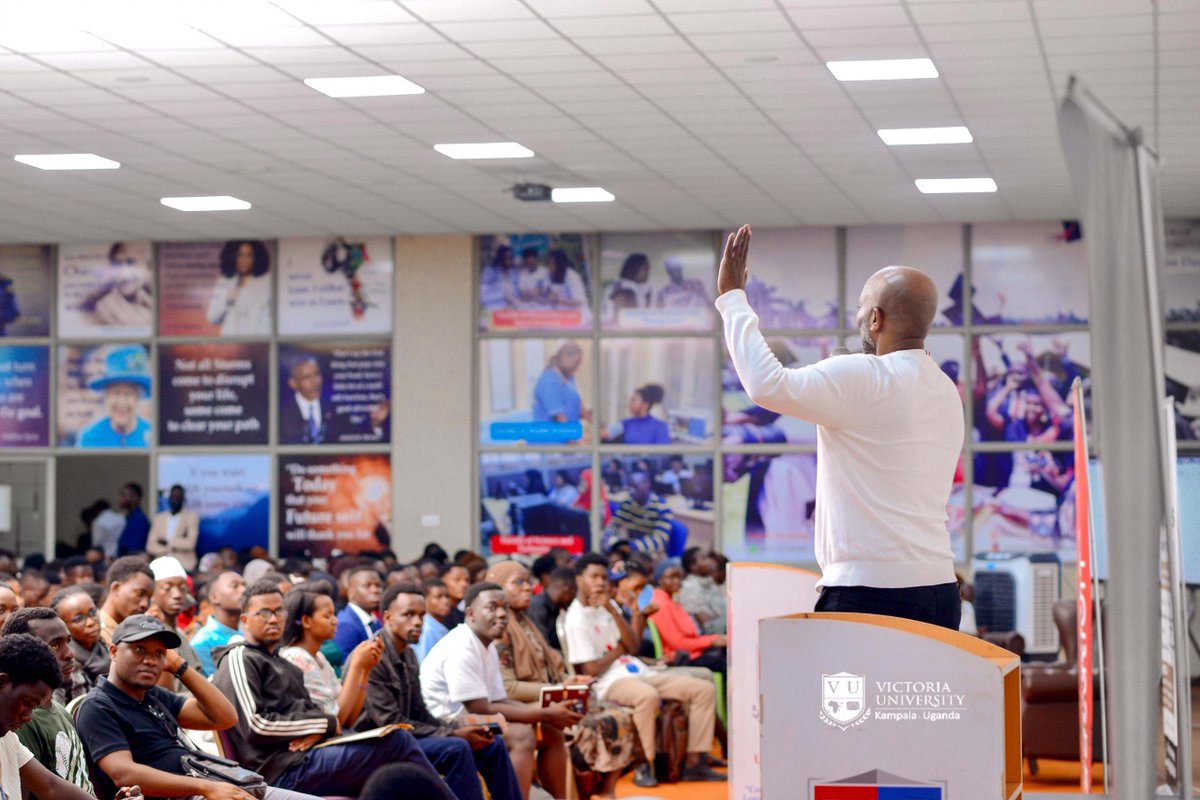 Balaam_wa_vc's tweet image. Day 3 at @VUKampala and what a powerful orientation it was! 💥 My Boss, Our VC @ReachDrMuganga delivered a bold message: "98% of what you study isn’t what you do but at VU, we make sure that doesn’t define your future. Come ready to learn, leave ready to succeed!" 🚀📚 #VULeads