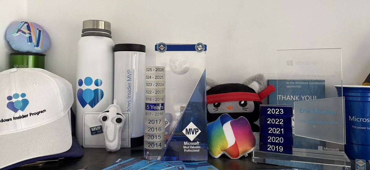 ErikMoreau's tweet image. 2025-2026 disc added #ThankYou #Proud #Honored #MVPBuzz ✨