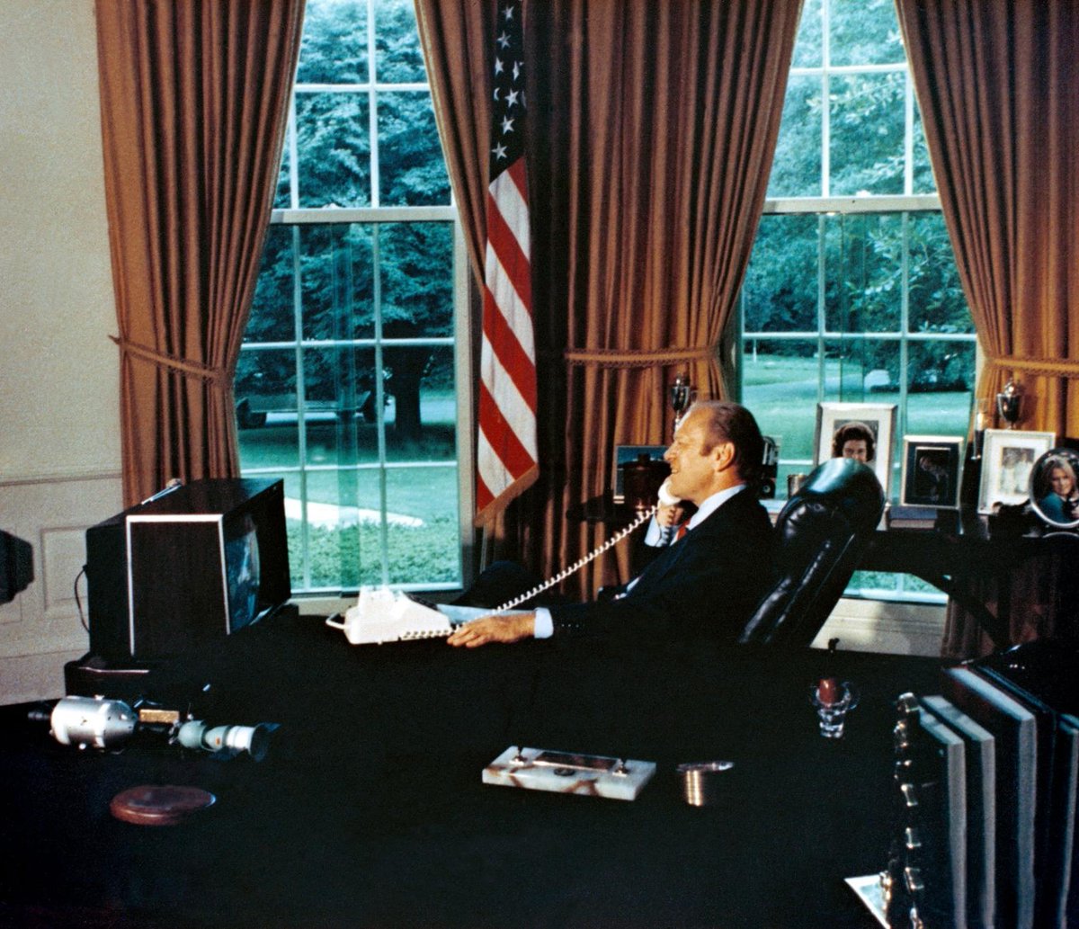 NASAhistory's tweet image. “Your flight is a momentous event”
President Gerald Ford spoke to the Apollo-Soyuz Test Project astronauts in space during a call from the Oval Office on July 17, 1975. It was 6 years—almost to the day—after President Nixon had talked to the Apollo 11 astronauts on the Moon.