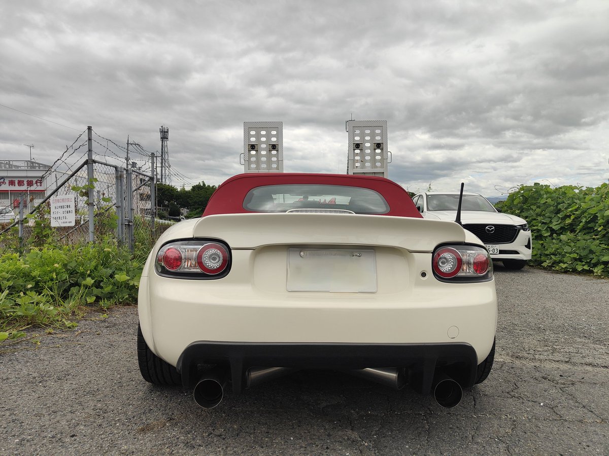 JNspeedclub's tweet photo. ジェットストリーム
ダックテールスポイラー取り付け❤️
#ジュピターネットカーガレージ #ジェットストリーム #JetSteam #NCロードスター #NCmiata #やっぱりロードスターに乗りたいねん https://t.co/oxz8g6U2jv