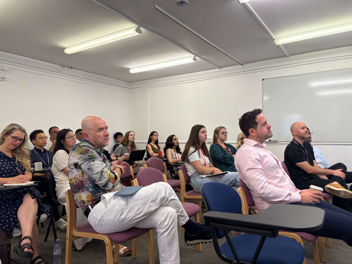 KingsMaudsley's tweet image. Thanks to everyone at today's Neurodevelopmental Conditions Community of Practice meeting! We explored AI in CYP mental health and the NHS 10-year plan's impact on neurodiverse youth. #KingsMaudsleyPartnership #ChildMentalHealth
@KingsIoPPN @MaudsleyNHS @maudsleycharity