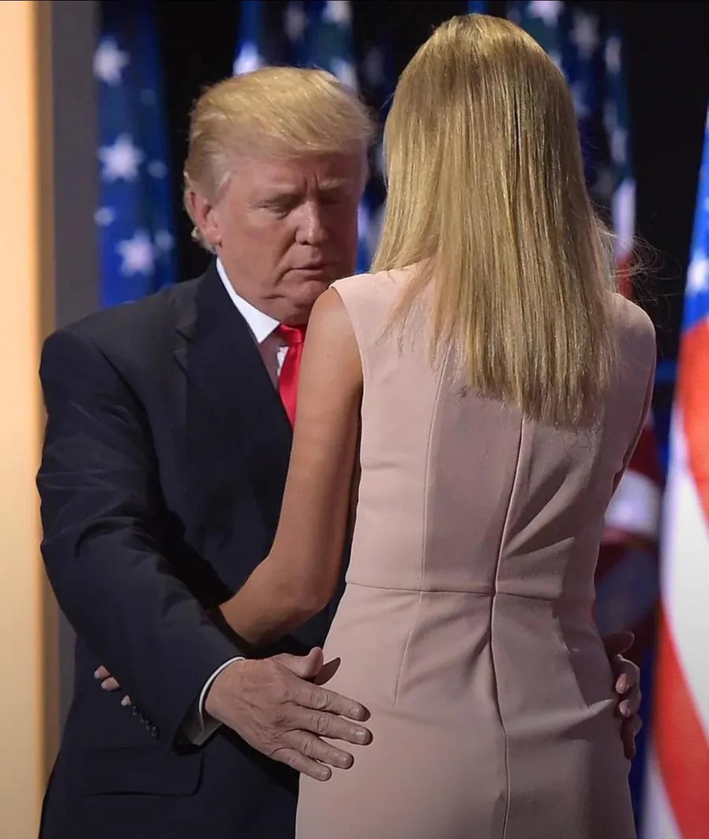 This photo is starting to make so much sense now.