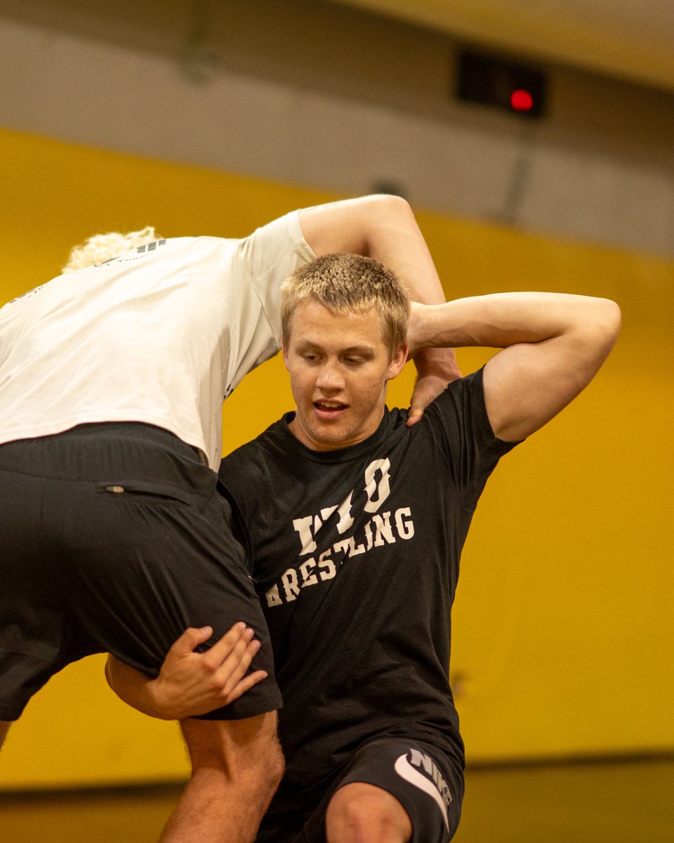 WyoWrestle's tweet image. Recapping a returner 📝…
The Tucker Bowen 2024-25 edition📕
➡️ competed in 6 open tournaments
➡️ recorded 14 wins
➡️ 8 of his victories were bonus-point wins
A bright future is in store for the Soda Springs, Idaho, native 🤩