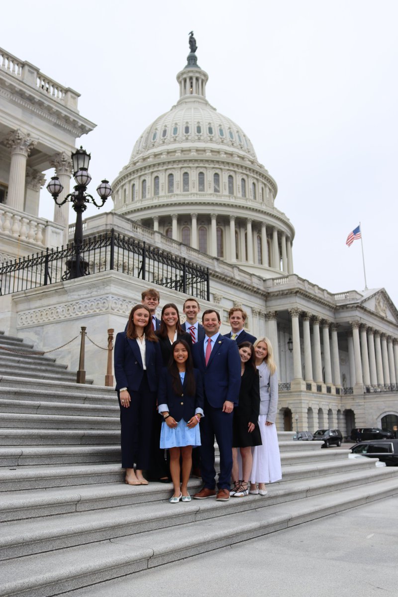 michaeldcrain's tweet photo. Big thanks to @RepCraigGoldman for welcoming my daughter Kaylee as a #TX12 intern in DC! Congressman Goldman took time to explain the process, encourage civic engagement, & show true @CityofFortWorth hospitality. Proud he represents our district & inspires the next generation! 🇺🇸

(Proud dad moment with Kaylee & the intern team in front of the Capitol! 👇)