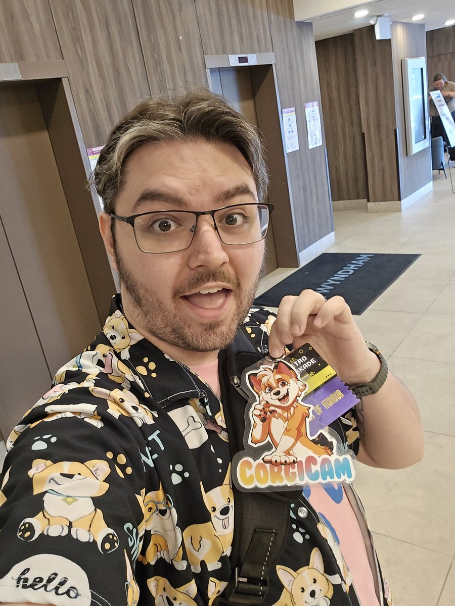 I'm roaming around Fur-Eh!
If you see me, come say hi!
