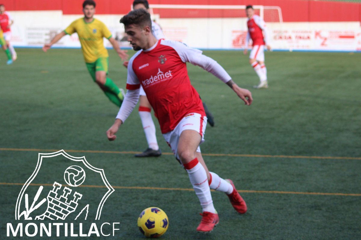 Tras 7 temporadas y más de 180 partidos, toca poner fin a esta bonita aventura.
Gracias a todo el mundo que estuvo al pie del cañón, fue un auténtico placer.
Hasta siempre.
ADRIANO ROMERO.