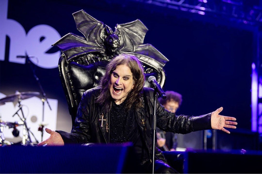 BlackSabbath's tweet image. We are excited to announce the theatrical release of Back To The Beginning: Ozzy’s Final Bow – coming early 2026.
The feature-length concert film will be a big-screen celebration of @OzzyOsbourne and the legacy of Black Sabbath, capturing the raw power and emotional weight of…