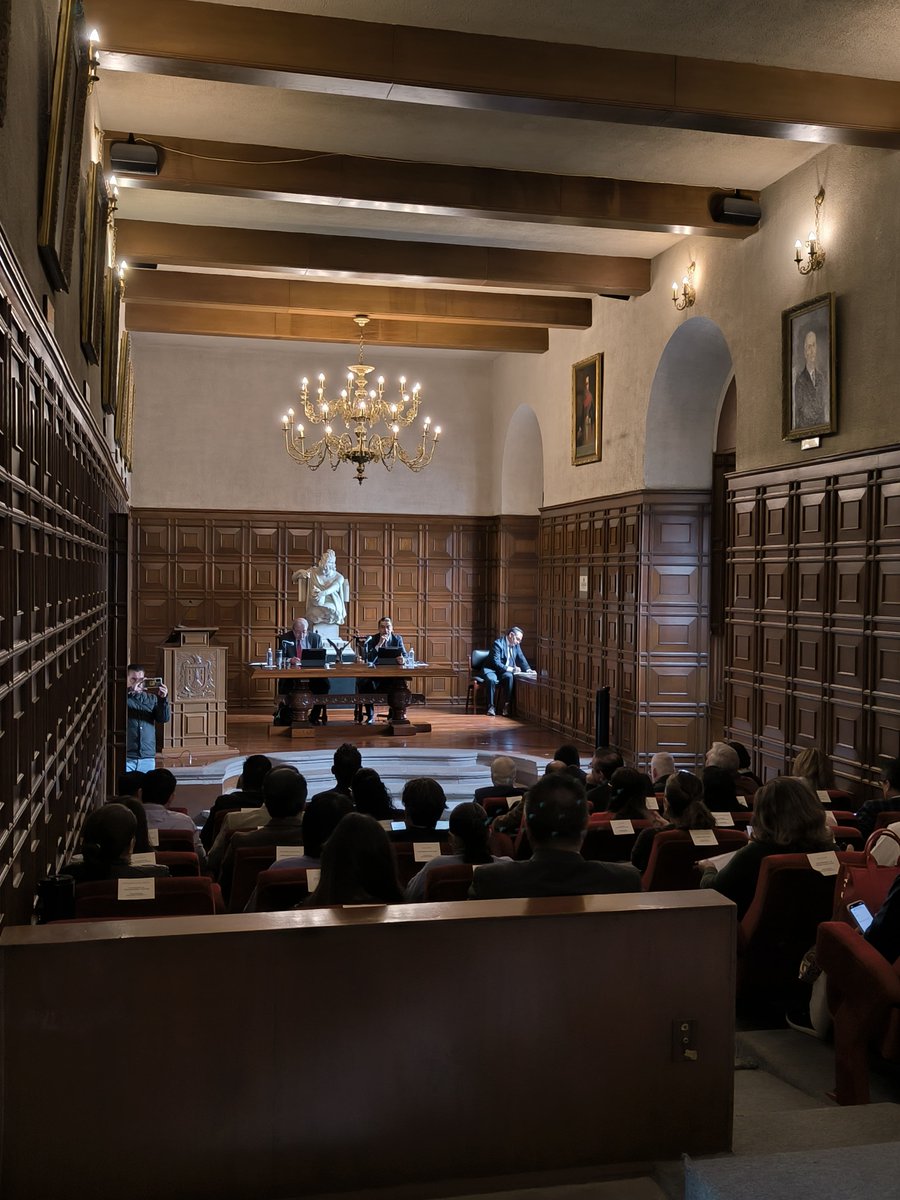 ◾️Este viernes se registra quórum legal para el desarrollo de la sesión ordinaria de julio, del Honorable Consejo Directivo Universitario de la #UASLP 🦅

La encabezan el rector <a href="/AJZGrector/">Alejandro Zermeño Guerra</a> y el secretario general, Mtro. Federico Garza. 

#SesiónCDU
