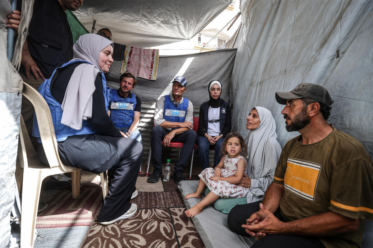 WFP's tweet image. 🔴Nearly 1 in every 3 people in #Gaza is not eating for days at a time.
🔴Thousands of people are on the verge of catastrophic hunger.
Food aid is the only real way for people to eat.
📣WFP continues to call for an immediate and sustained ceasefire, and safe, unhindered,…