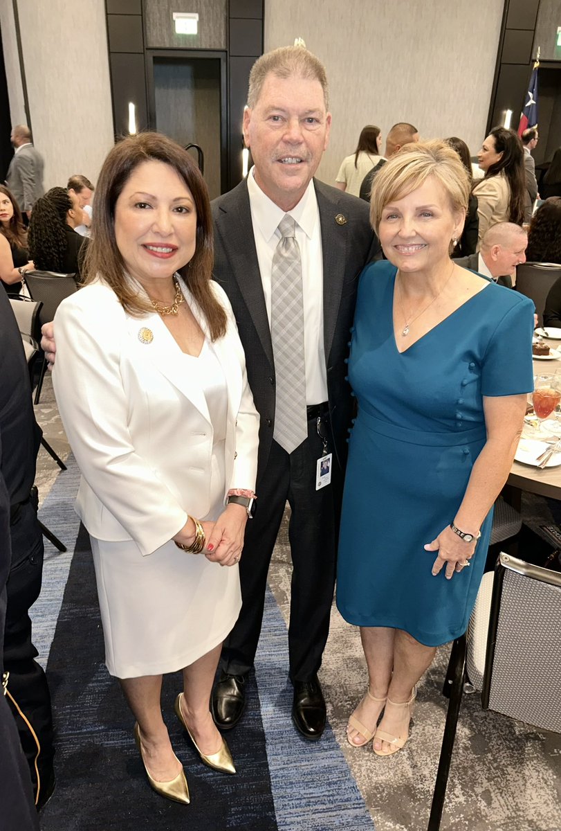 repmaryann's tweet image. Grateful to have attended the State of the Precinct yesterday — a great opportunity to connect with local leaders and neighbors, reflect on our progress, and look ahead to what’s next for our community. #txlege #HD144