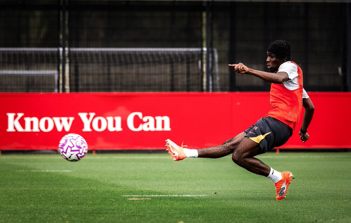 snappedlfc tweet media