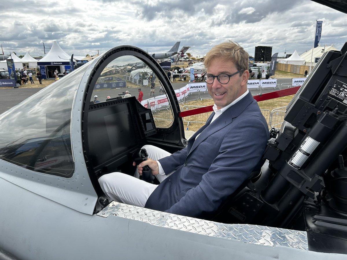 Tobias_Ellwood's tweet image. #RIAT2025
Good to be back in the air power world at the impressive Royal International Air Tattoo- RAF Fairford!