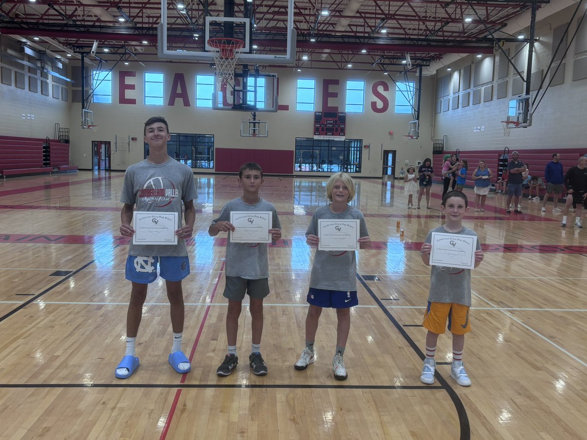 Our elbow jump shooting contest winners were on fire!! Congrats to Connor, Braden, Lyon, and Ben!