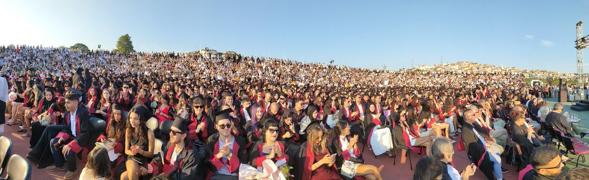 2025 Mezunlarımız yerini aldı, diploma törenimiz başladı. Bir sonraki postumuzda kepler havada olacak... #bilgimezuniyet2025 #mezuniyet2025