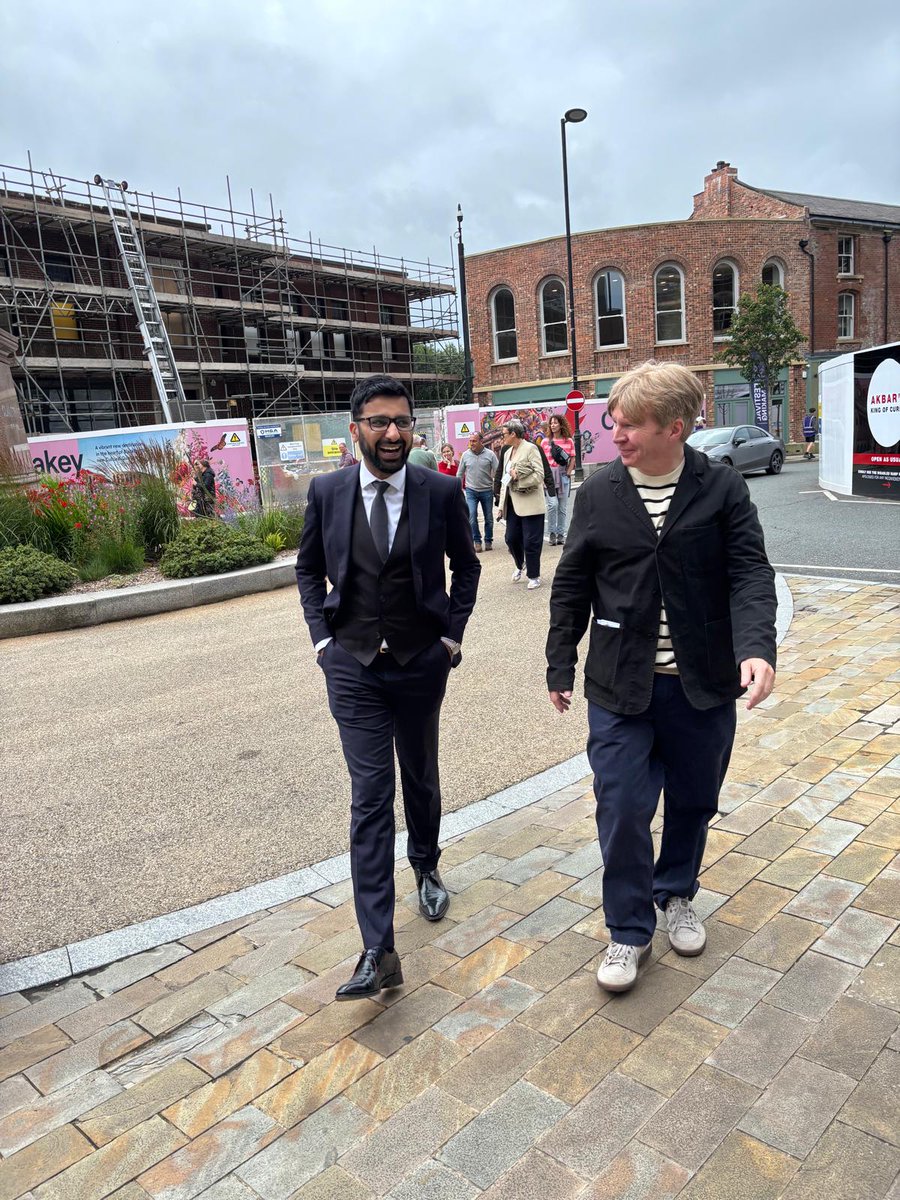 AdnanHussainMP's tweet image. An absolute pleasure to attend the 7th edition of the National Festival of Making in Blackburn. The town centre came to life with creativity and community spirit. An inspiring event highlighting the heart and talent of Blackburn and a celebration of what the town has to offer.