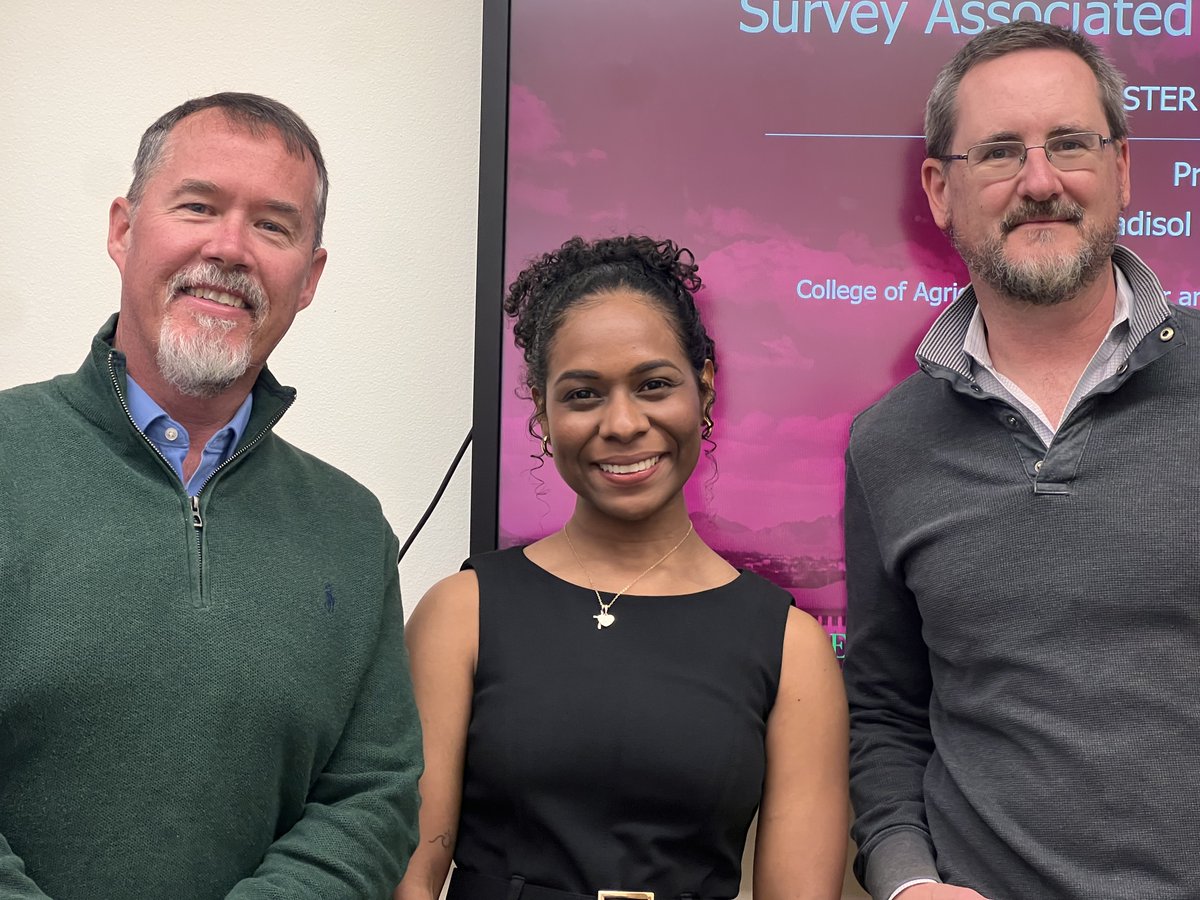 Kenneth C. Carroll (@kcc_carroll) on Twitter photo I am happy to share that Gladisol Smith Vega completed her MS in <a href="/wsmnmsu/">NMSU Water Sci & Mgt</a> at <a href="/PES_NMSU/">PES_NMSU</a> (<a href="/nmsu/">New Mexico State</a>). She did a great job learning applied hydrogeophysics, completing field surveys, and data interpretation. I am happy to share that Gladisol Smith Vega completed her MS in <a href="/wsmnmsu/">NMSU Water Sci & Mgt</a> at <a href="/PES_NMSU/">PES_NMSU</a> (<a href="/nmsu/">New Mexico State</a>). She did a great job learning applied hydrogeophysics, completing field surveys, and data interpretation.