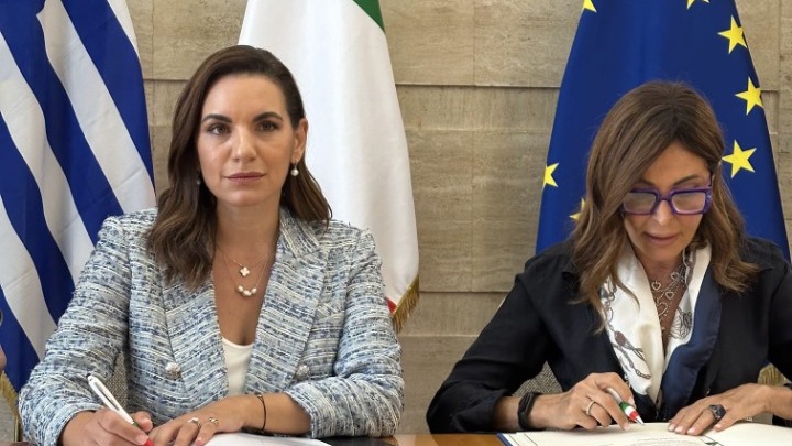 Υπογραφή Πρωτοκόλλου Συνεργασίας Ελλάδας-Ιταλίας με την ομόλογό μου Υπουργό Τουρισμού της Ιταλίας κα Daniela Santanchè mintour.gov.gr/protokollo-toy…