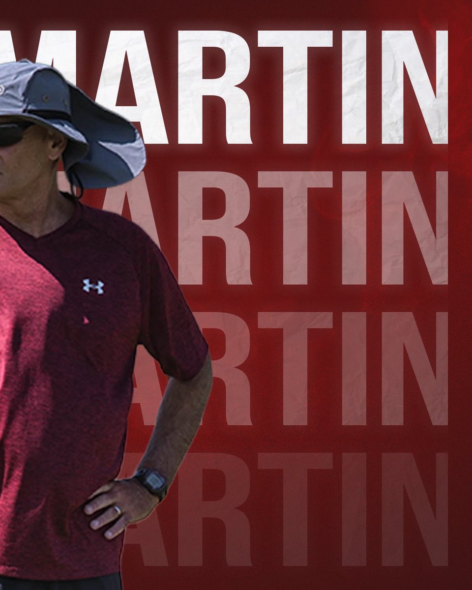 ElonFootball's tweet image. Next in the Coaches Spotlight series: the mastermind behind yearly explosive offenses and quarterback whisperer.@CoachDougMartin
#CoachesSpotlight | #Developers | #AED