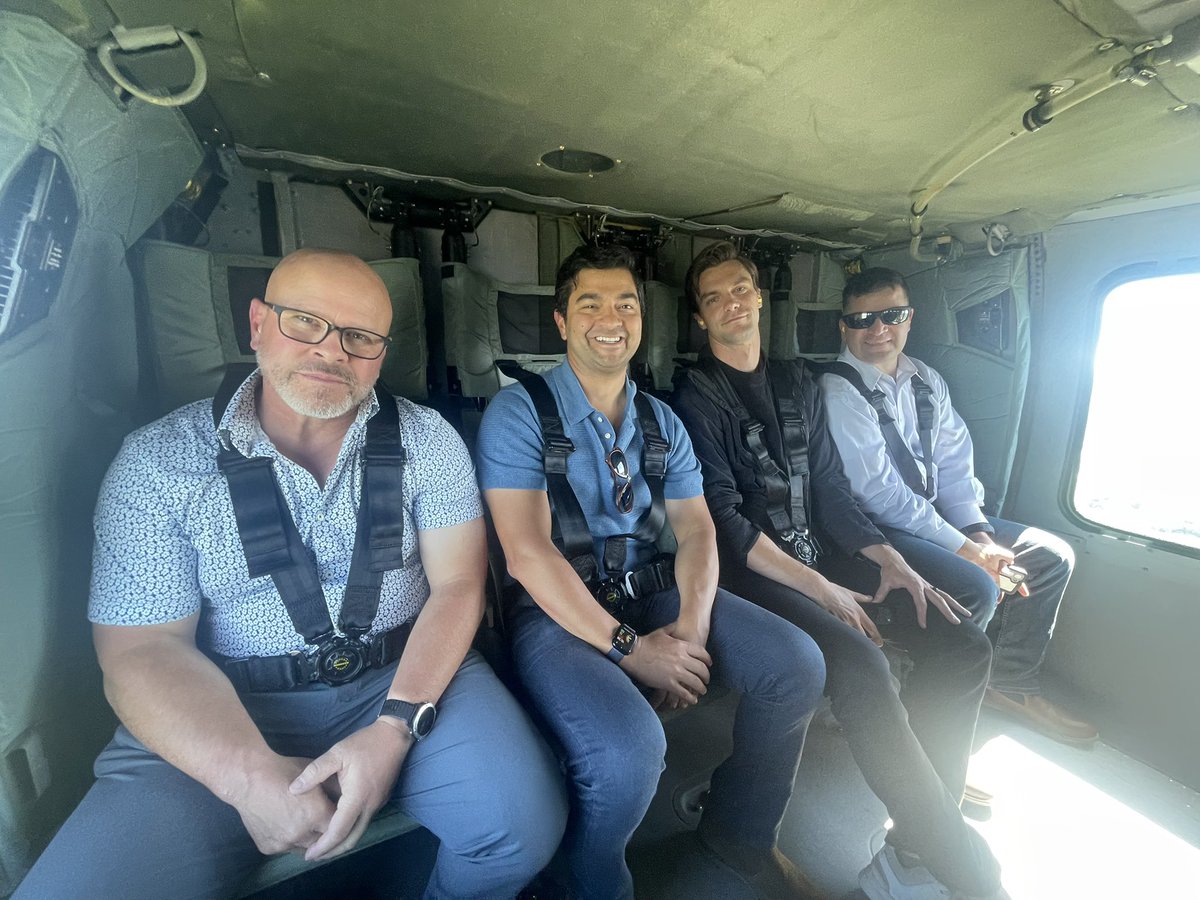 work commute w/ <a href="/DIU_x/">DefenseInnovationUnit</a> <a href="/USNavalX/">NavalX</a> <a href="/PalantirTech/">Palantir</a>