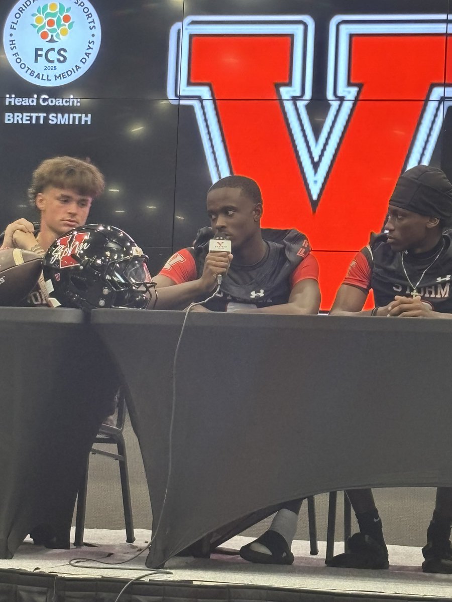 CoachSmithVC's tweet image. Thank you to @DanLaForestFB @FCSports  for putting on a great Media Day in Orlando and inviting out our guys! #TheStandard