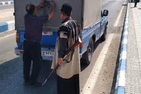 dm7302303798236's tweet image. میدونستین بیشتر از اون نامردایی که شدن بازیچه دست صهیونیست و توی #جنگی_که_بردیم مقابل مردم قرار گرفتند، مردایی داشتیم که خودجوش کنار مدافعان امنیت قرار گرفتن و توی ایست و بازرسیهای داخل و خارج شهر سنگ تموم گزاشتن!
#ایران_قوی است به وجود چنین مردمانی👌