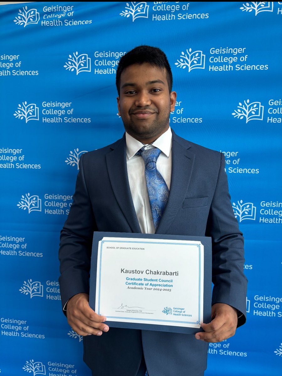 sdixitmd's tweet image. Congrats to this future neurosurgeon on finishing his post baccalaureate program at @GeisingerHealth .
Med school is next.
Defy expectations. Laugh at the odds.
Make it happen.
@Kaustov10