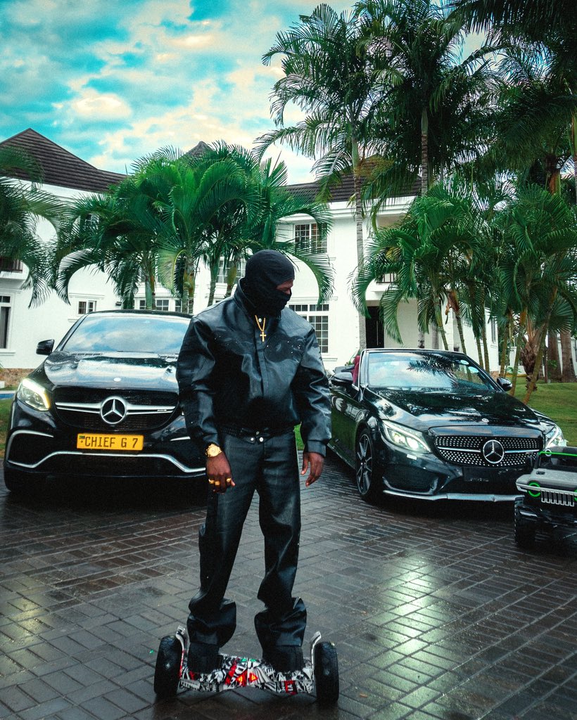 Chiefgodlove_billionaire tweet media