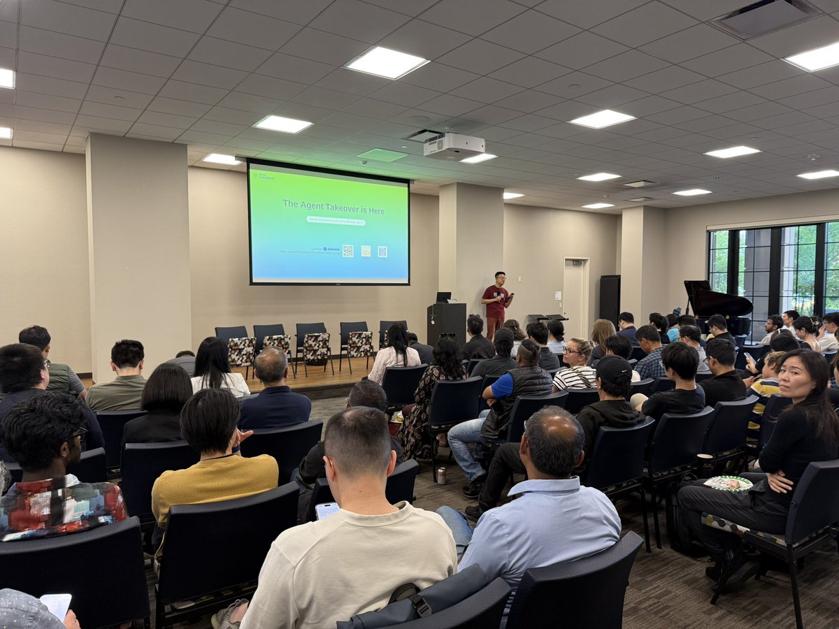 amarkanagaraj's tweet image. Wrapped up @genaiassembling  #GenAI Agents meetup at Stanford:

“If an agent can do it, humans shouldn’t.”

LLM giants chase vertical use-cases, but the real wins? Customer-driven agents solving specific pains end-to-end.

What task would you hand off to an agent tomorrow? 🚀